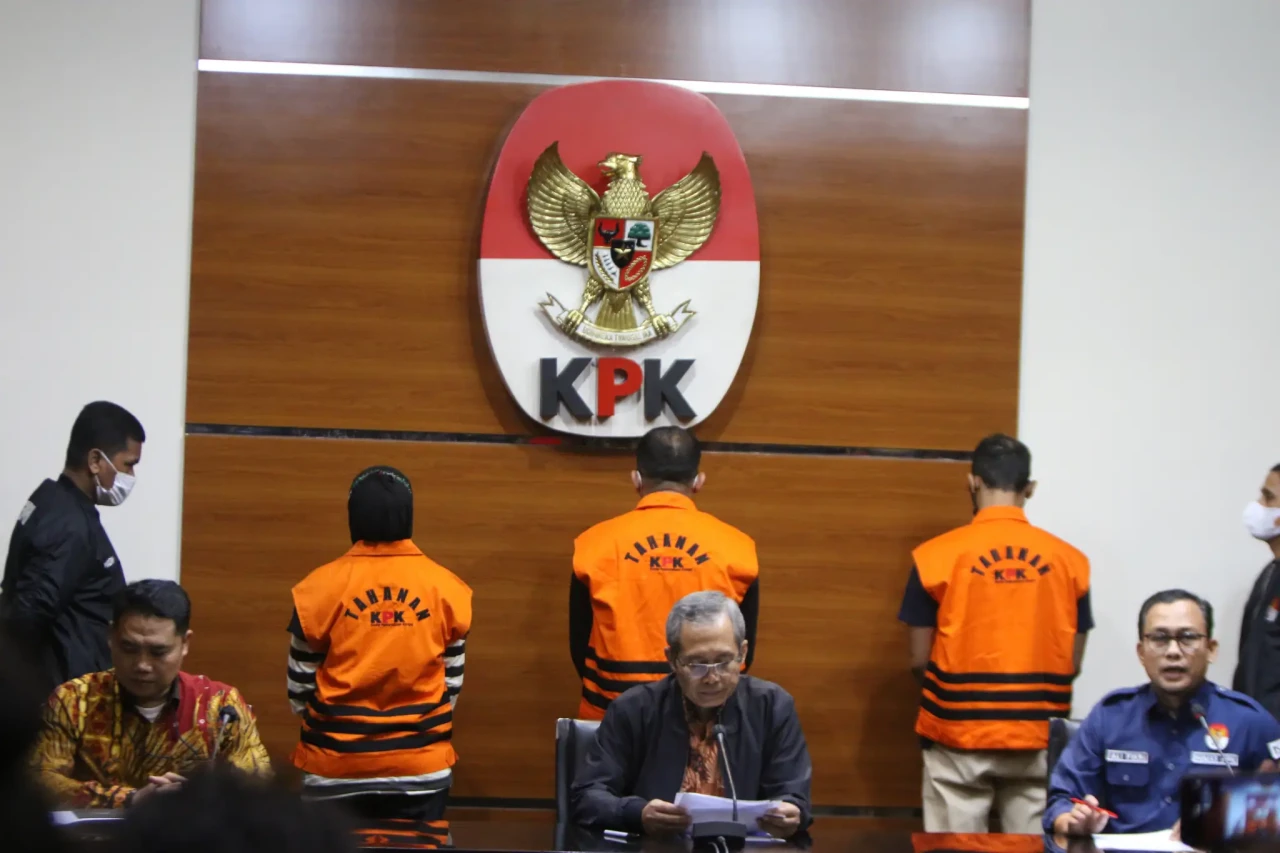 Terjaring OTT KPK, Bupati...