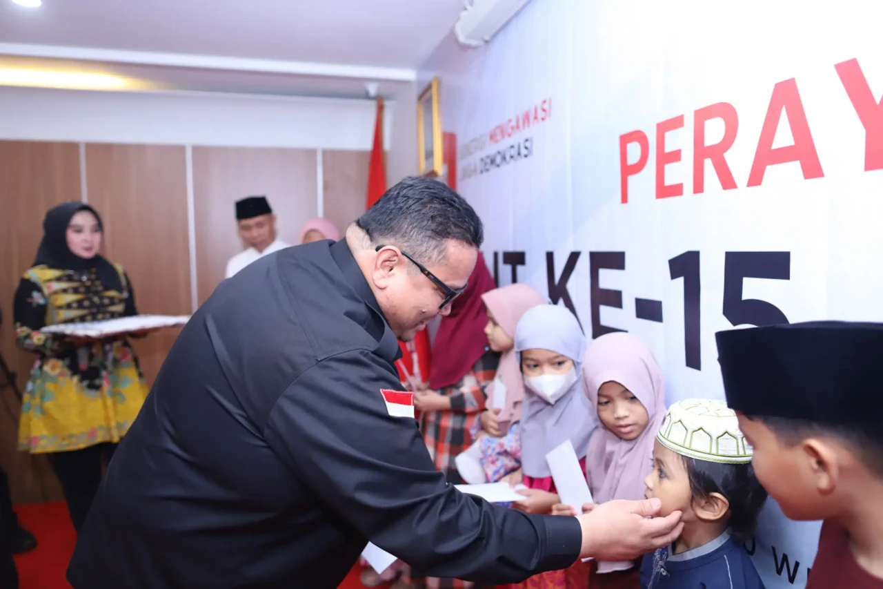 Bawaslu Syukuran HUT...