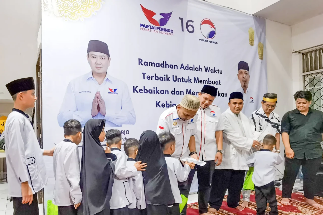Pemuda Perindo Gelar...