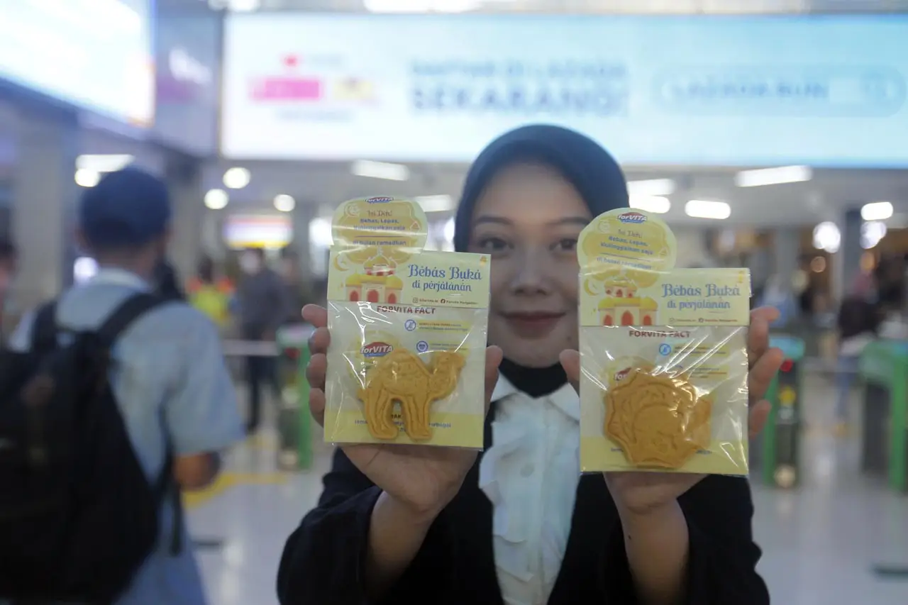 Forvita Bagikan Ribuan...