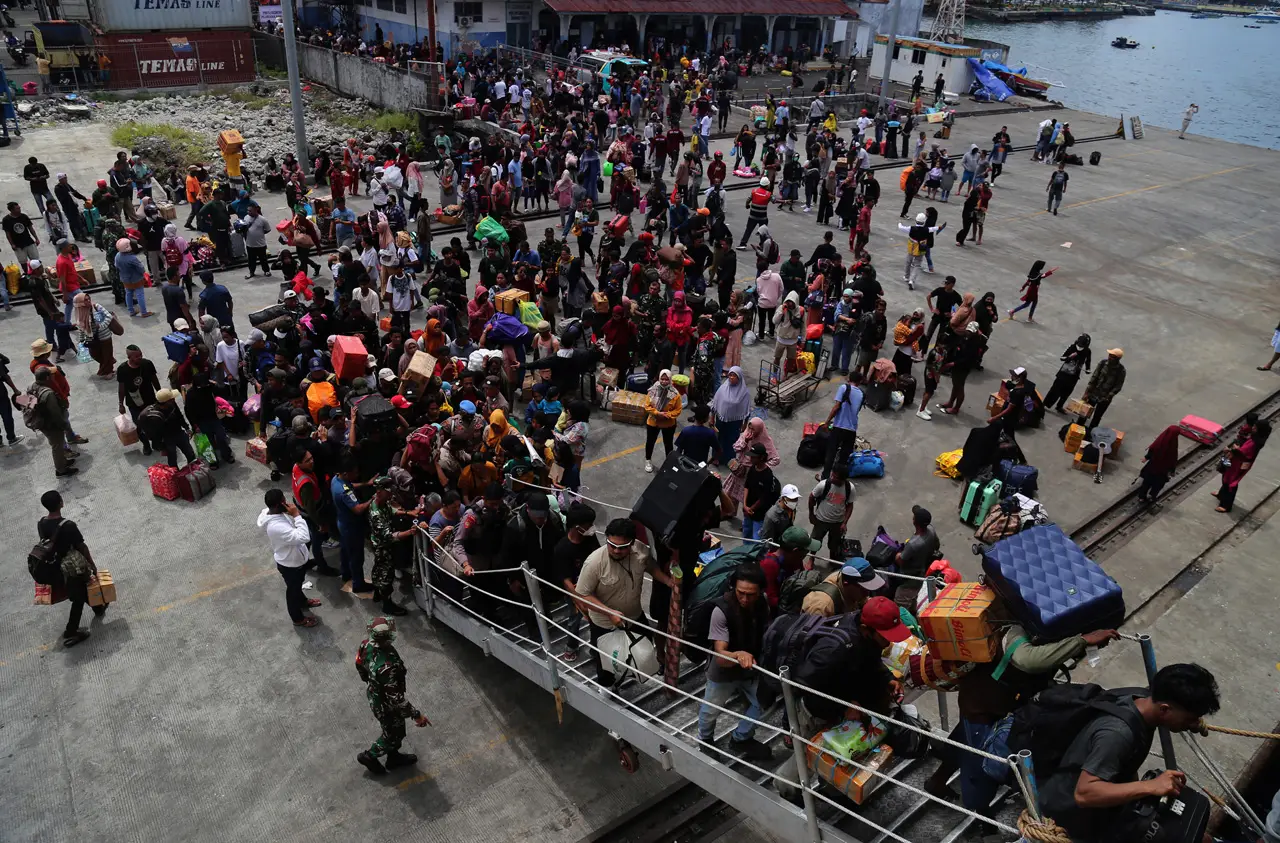 Puncak Arus Mudik Jalur...
