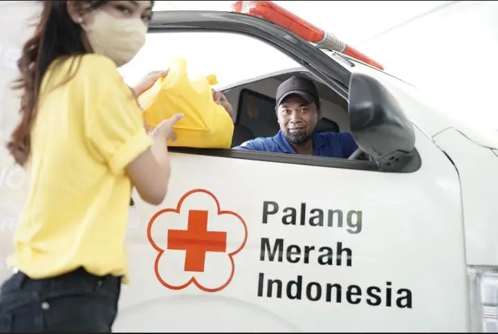 Sambut Lebaran, Eni...