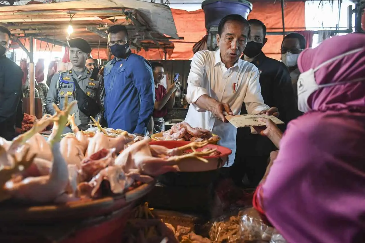 Presiden Kunjungi Pasar...