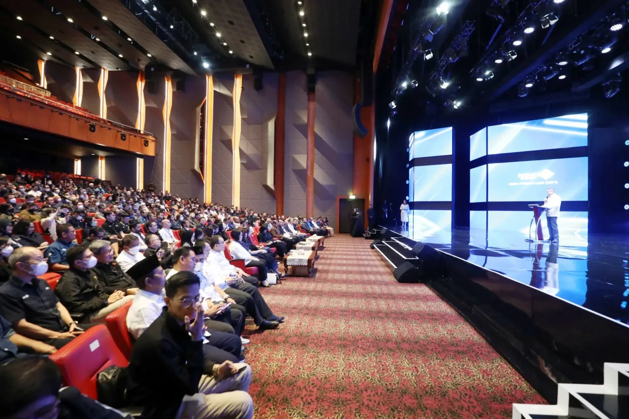MNC Forum LXIX 69th...