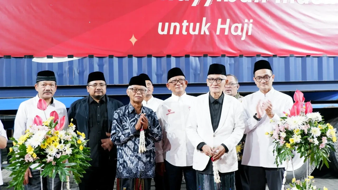 Tingkatkan Pelayanan...