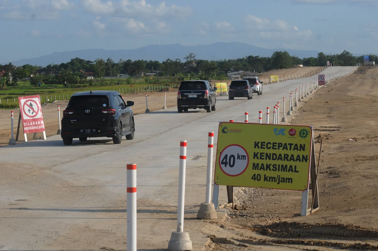 Jalan Tol Fungsional...