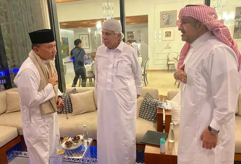 Dua Menteri Utama Arab...