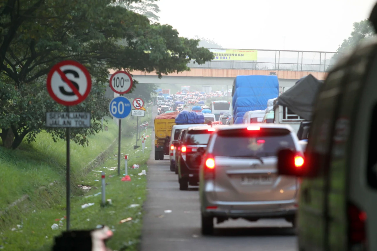 Kepadatan Pemudik di...