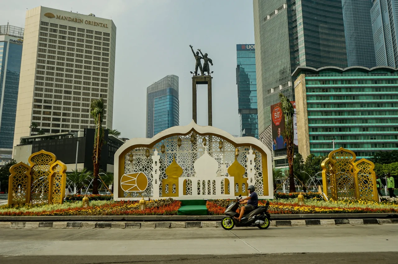 H-1 Lebaran, Jalanan...