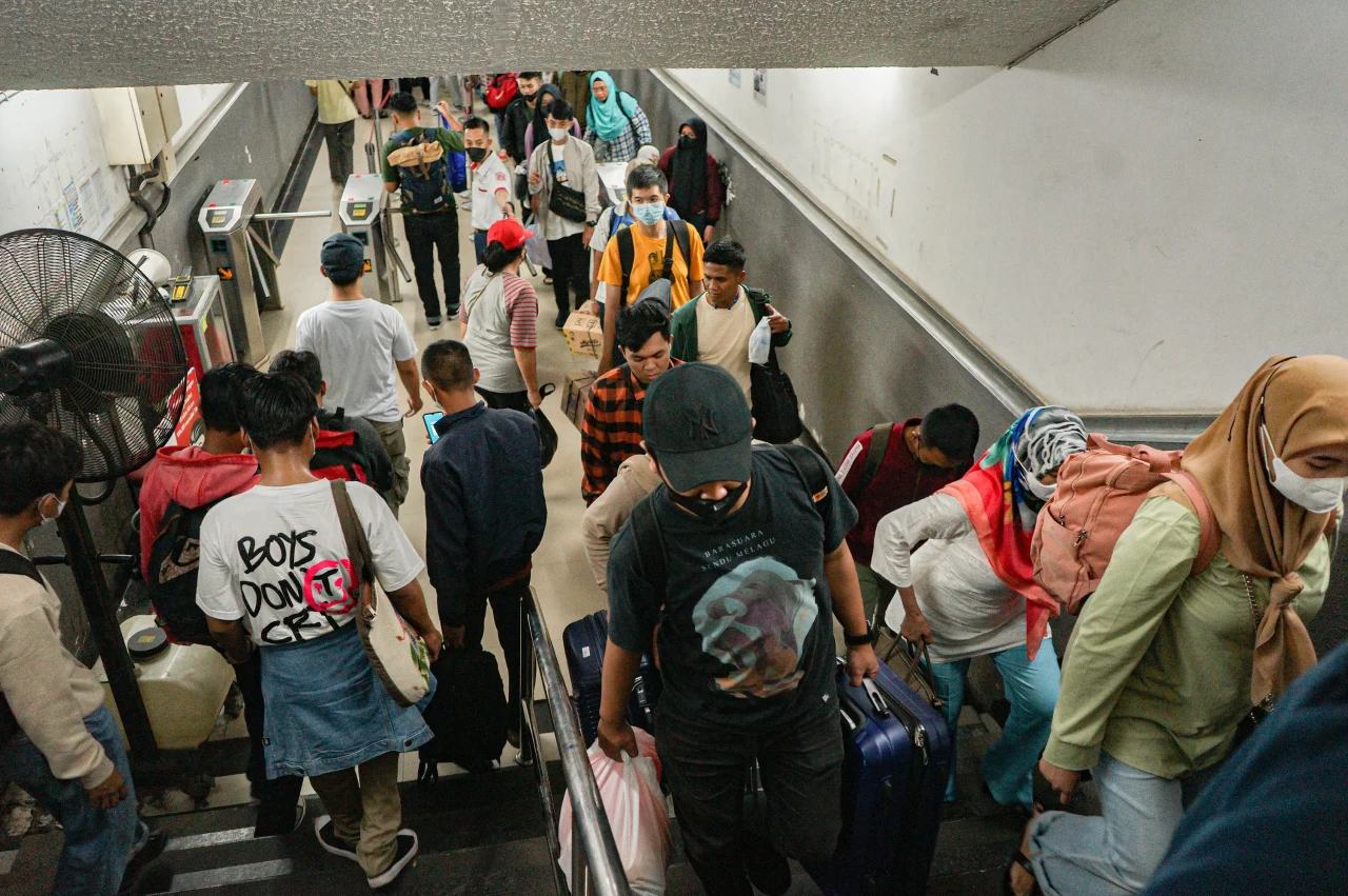 16.400 Pemudik Tiba...