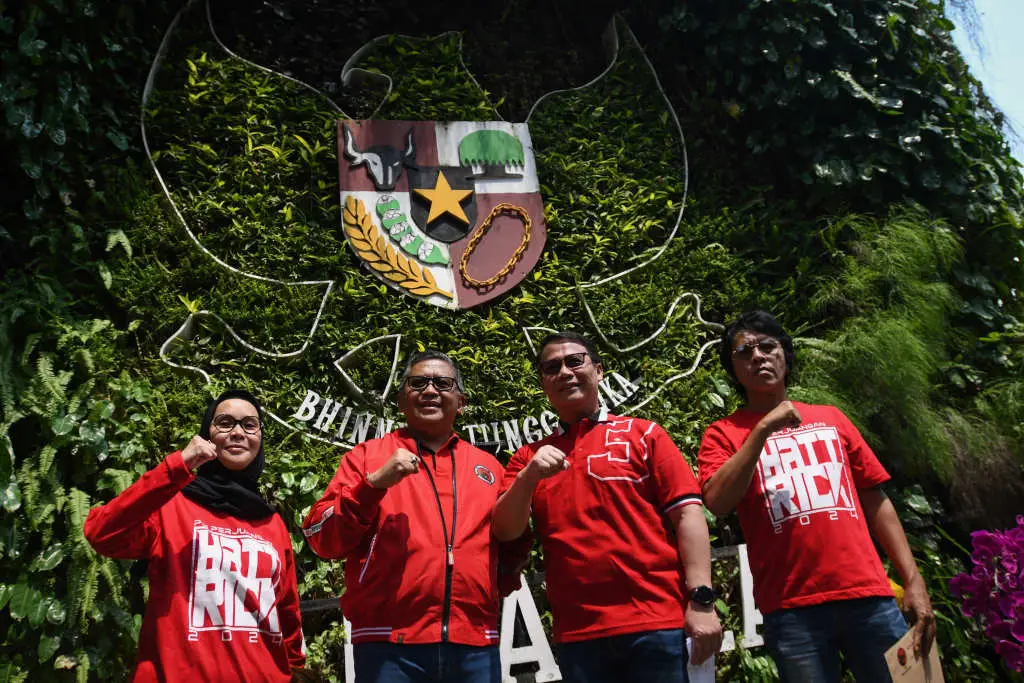Basarah Ditunjuk Pimpin...