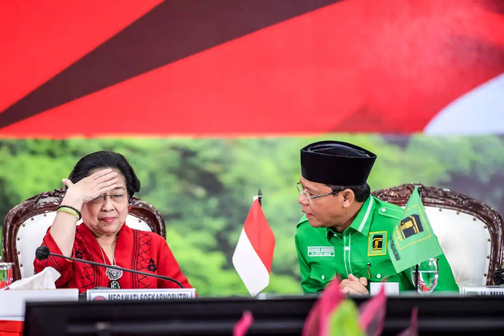 Dukung Ganjar Pranowo,...