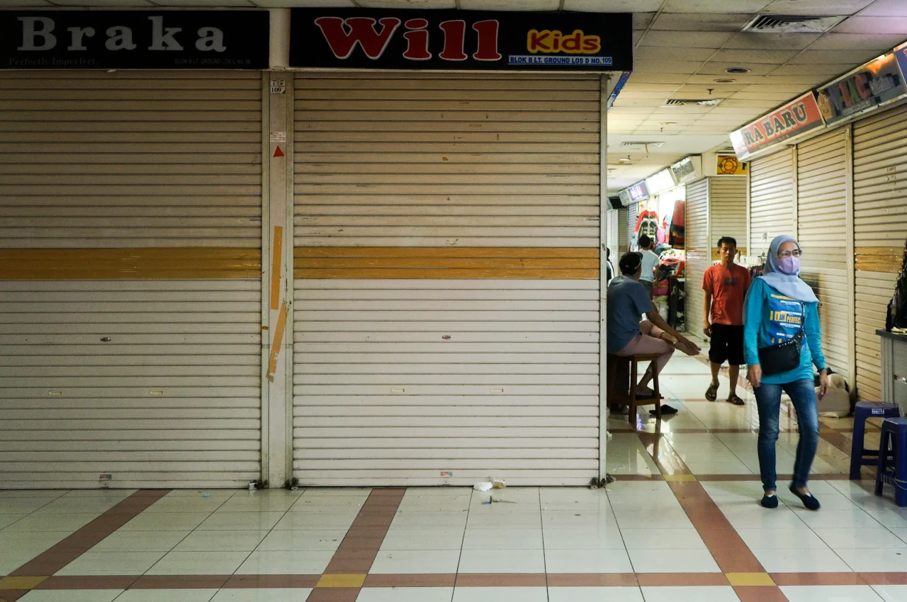 Pasar Tanah Abang Masih...