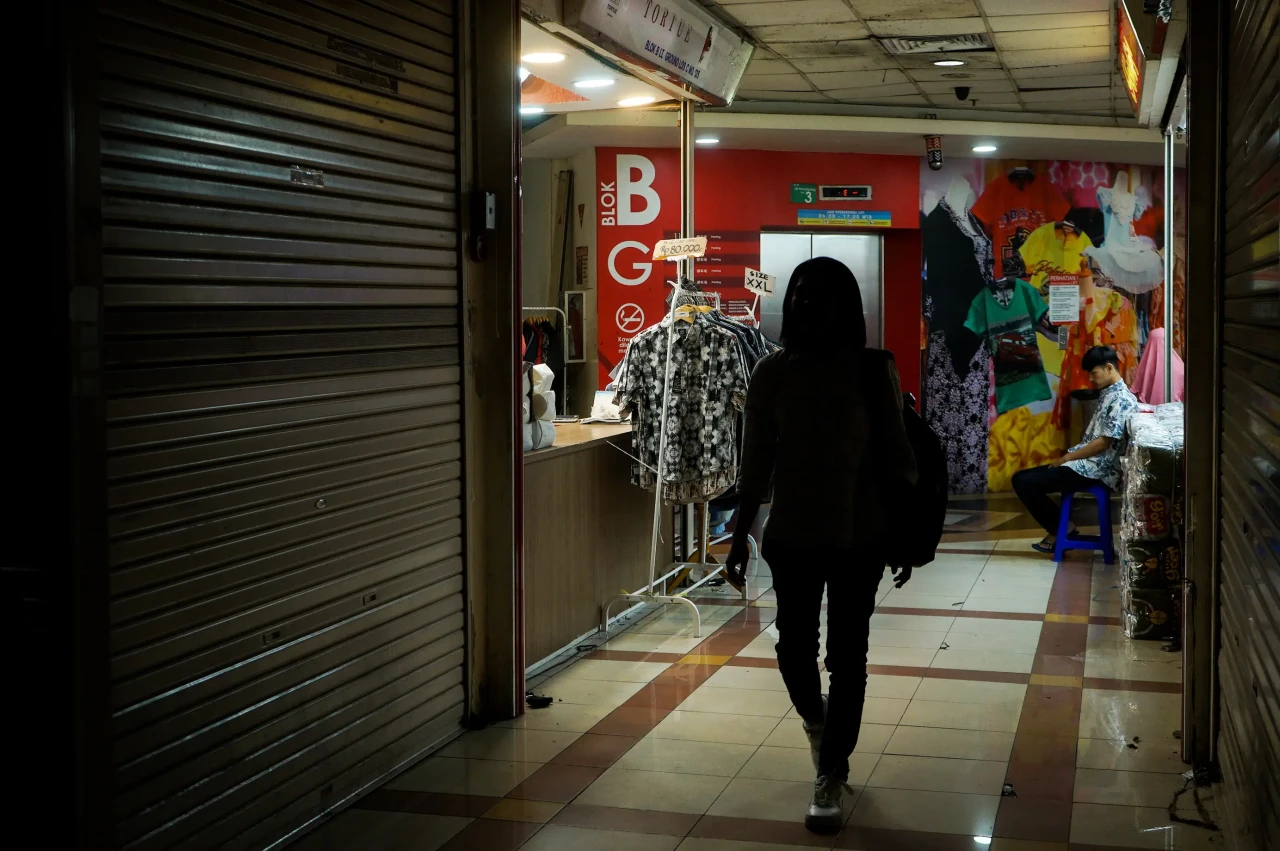 Pasar Tanah Abang Masih...