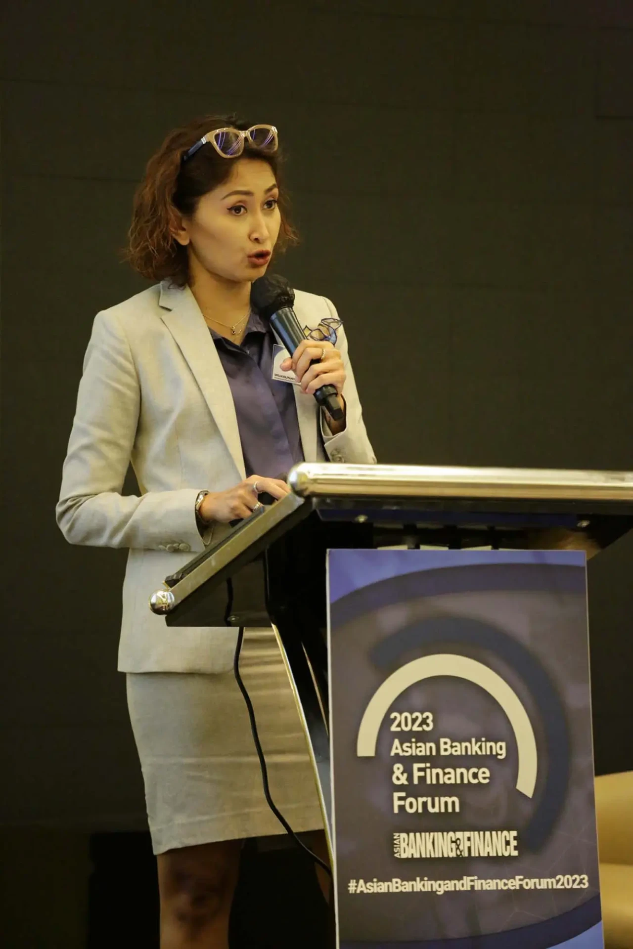 Hadiri Asian Banking...