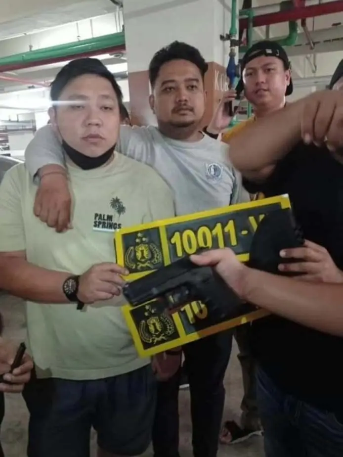 Bak Ayam Sakit, Begini...