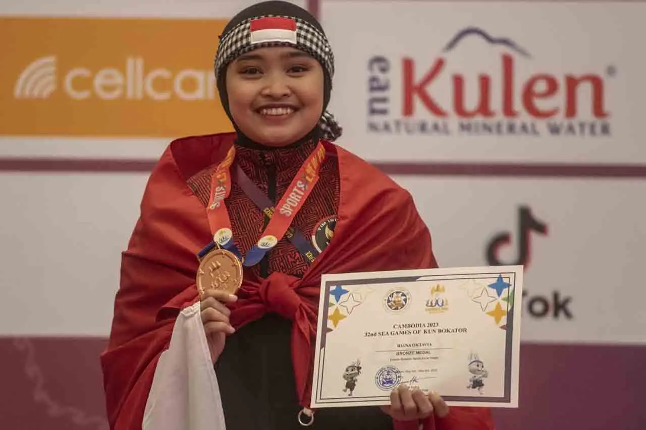 Atlet Kun Bokator Putri...