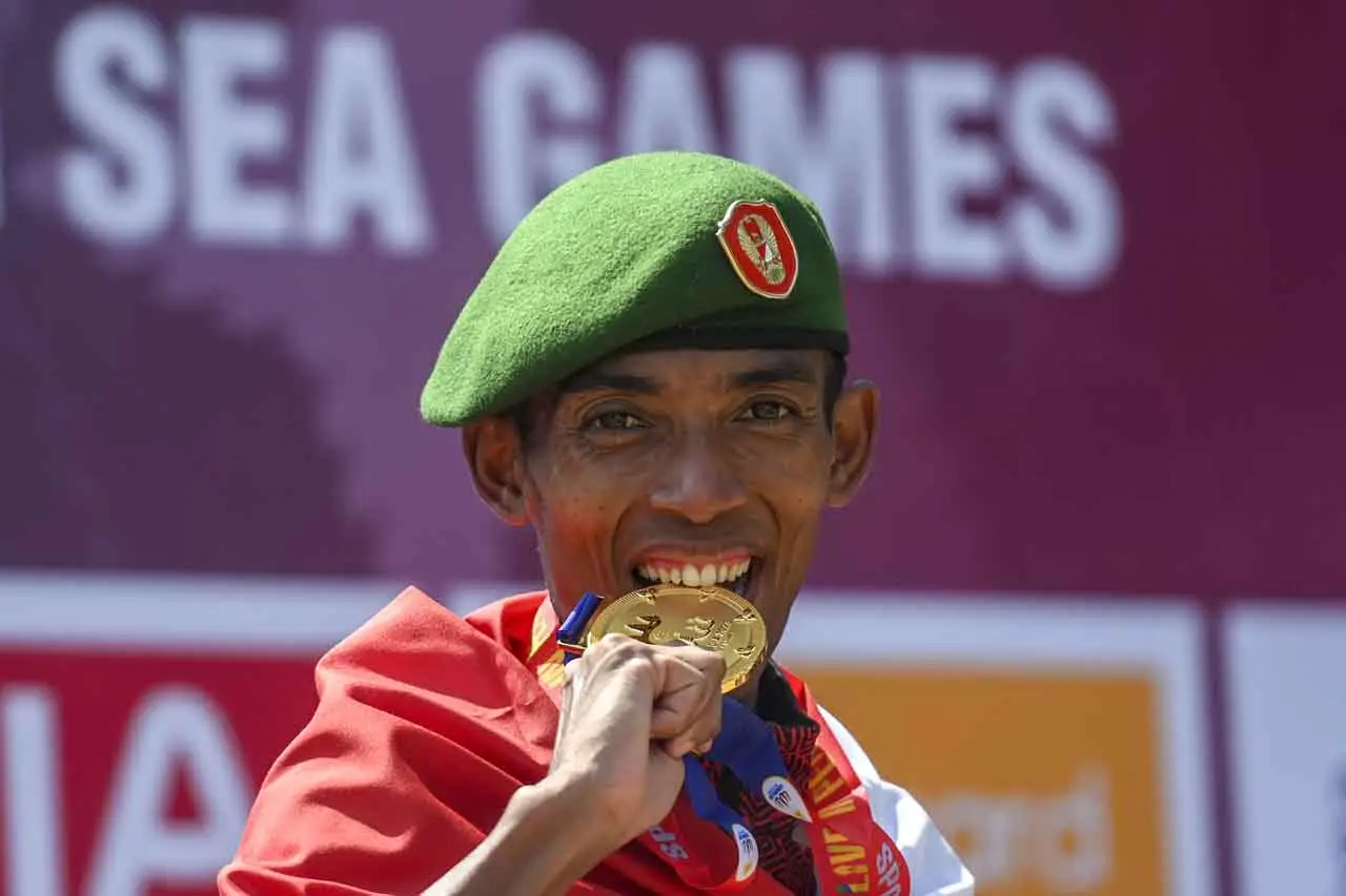 Agus Prayoga Raih Emas...