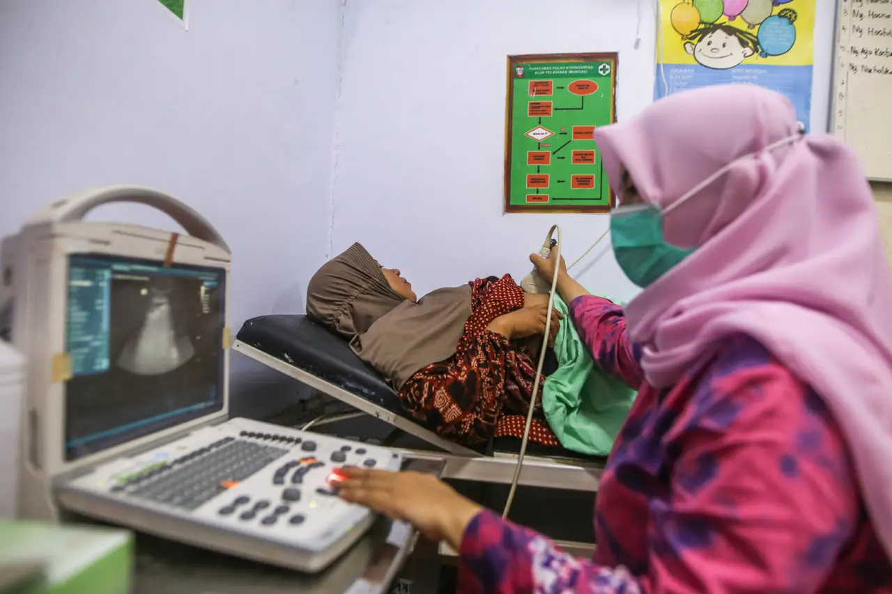 Layanan Kesehatan di...