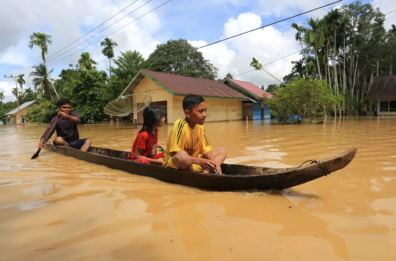 Ribuan Rumah di Aceh...