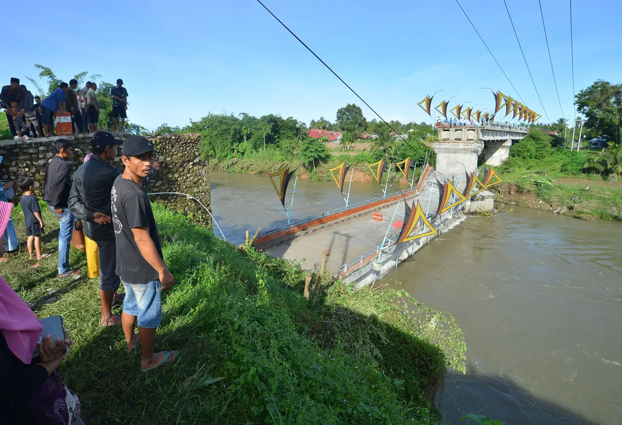 Jembatan Bantuan BNPB...