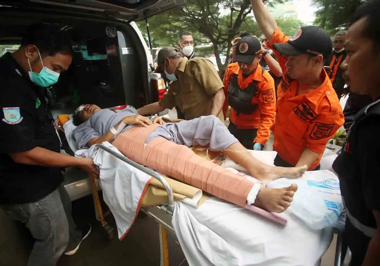 Korban Kecelakaan Bus...