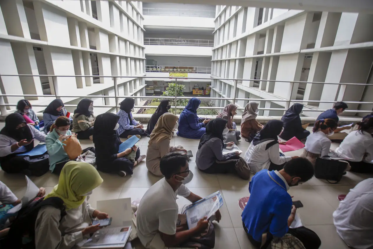 Begini Suasana Hari...