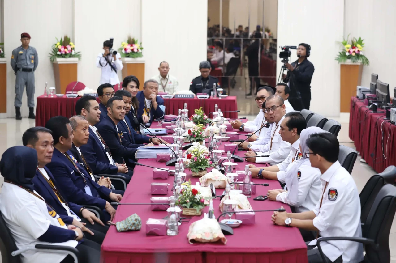 Partai Nasdem Ajukan...