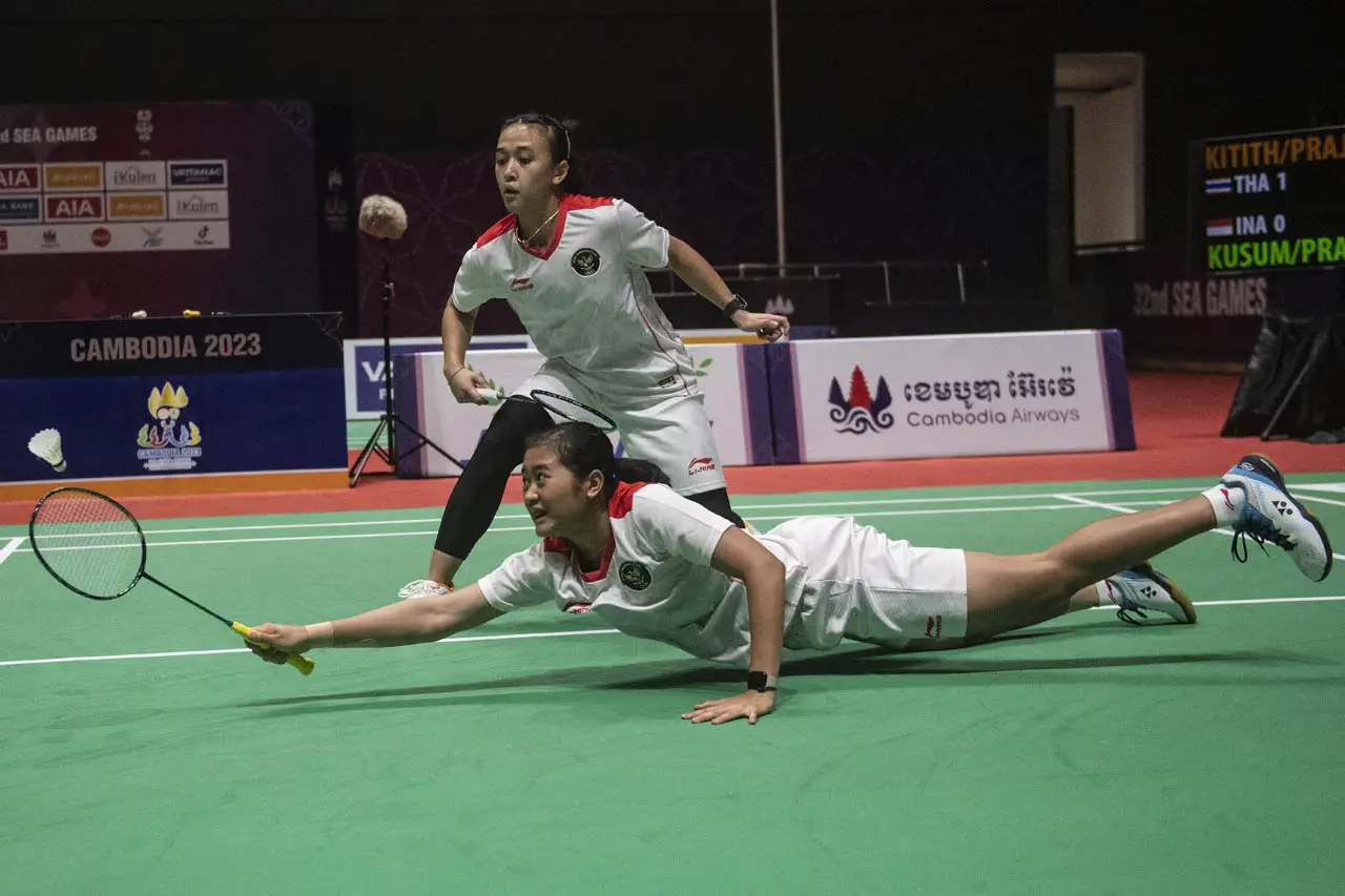 Dikalahkan Thailand,...