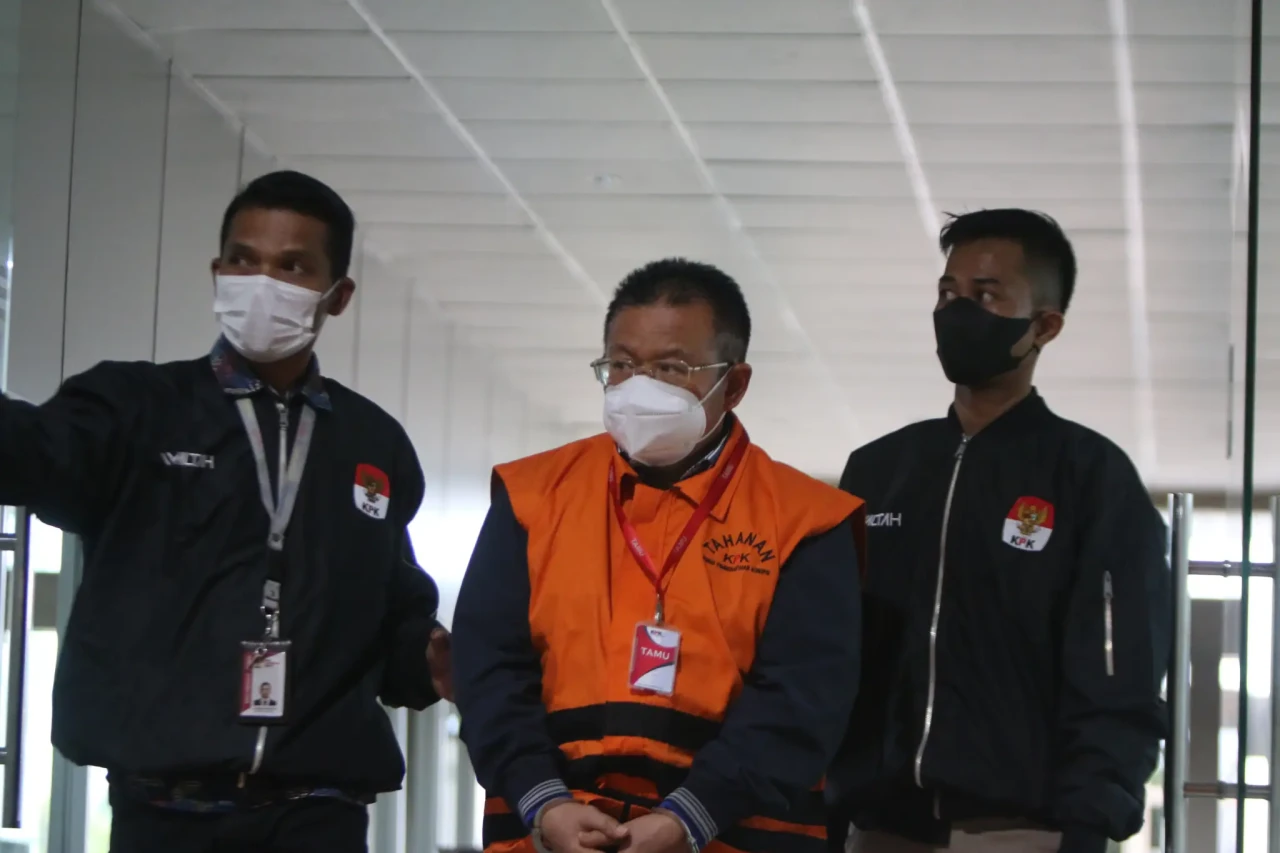 Direktur Keuangan PT...