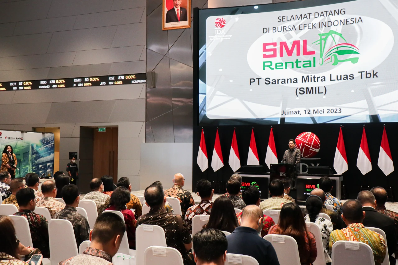 Resmi Melantai di BEI,...