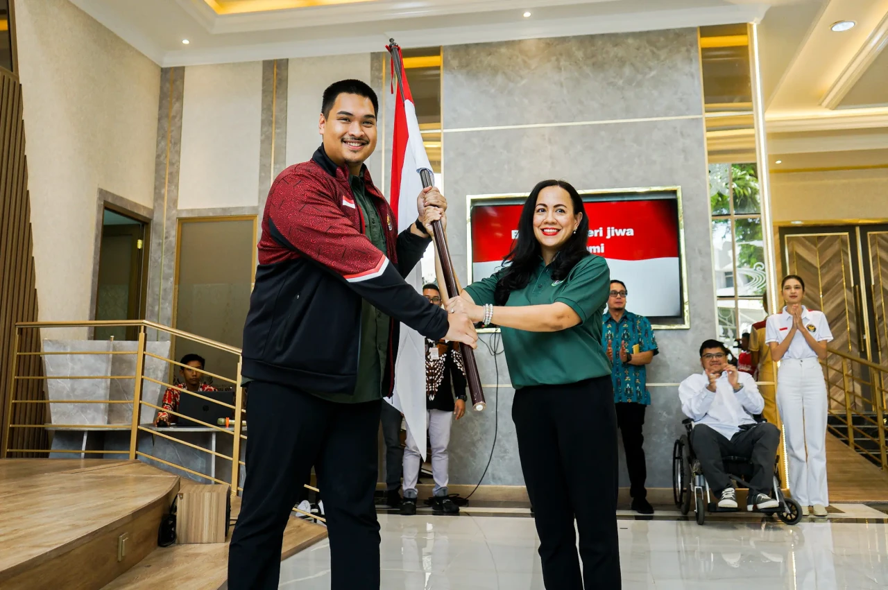 Menpora Dito Lepas Timnas...