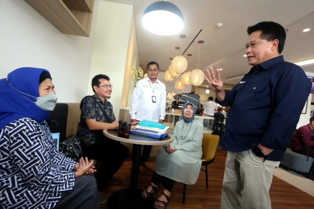 Lomba Tata Busana Daur...