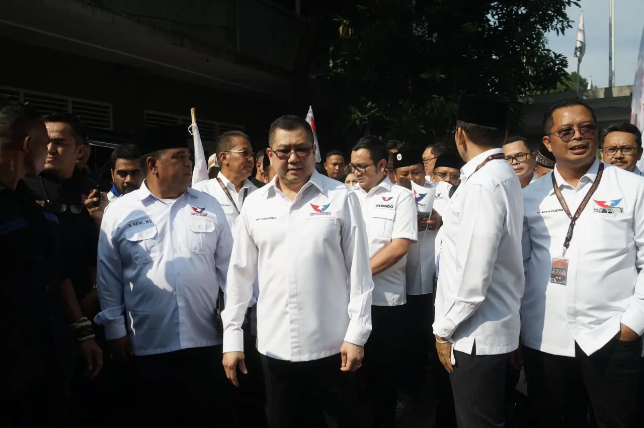 HT Pimpin Langsung Pendaftaran...