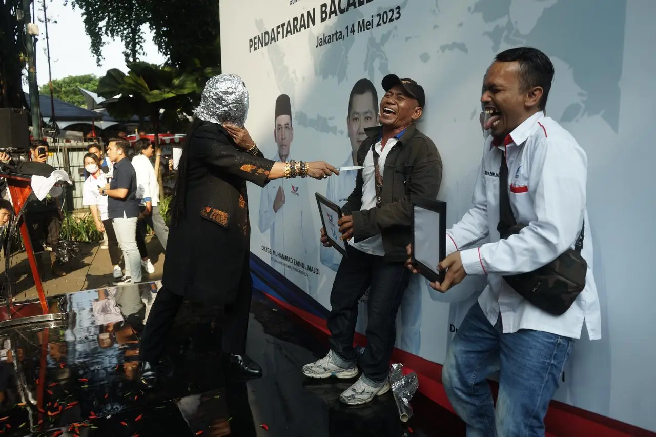 Aksi Master Limbad Meriahkan...