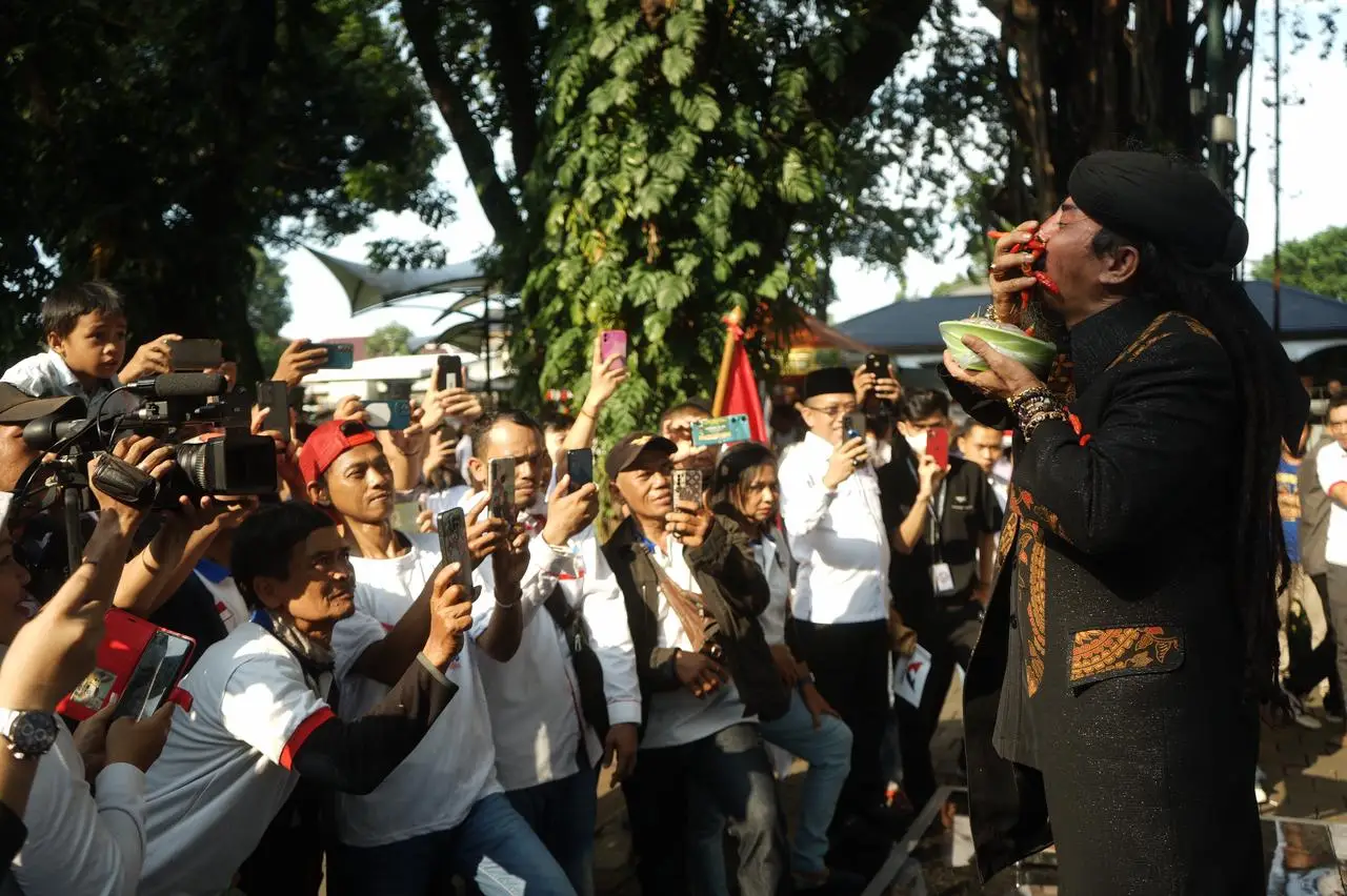 Aksi Master Limbad Meriahkan...