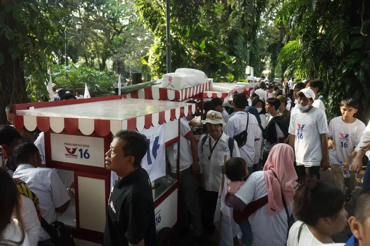 Gerobak Perindo Ramaikan...