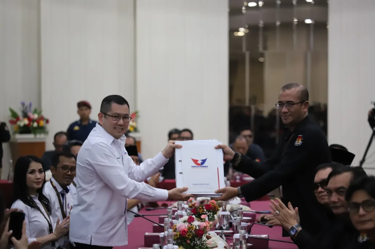Partai Perindo Resmi...