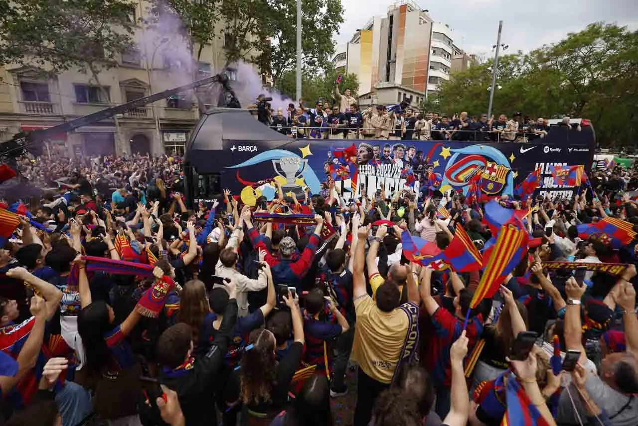 Juarai La Liga ke-27,...
