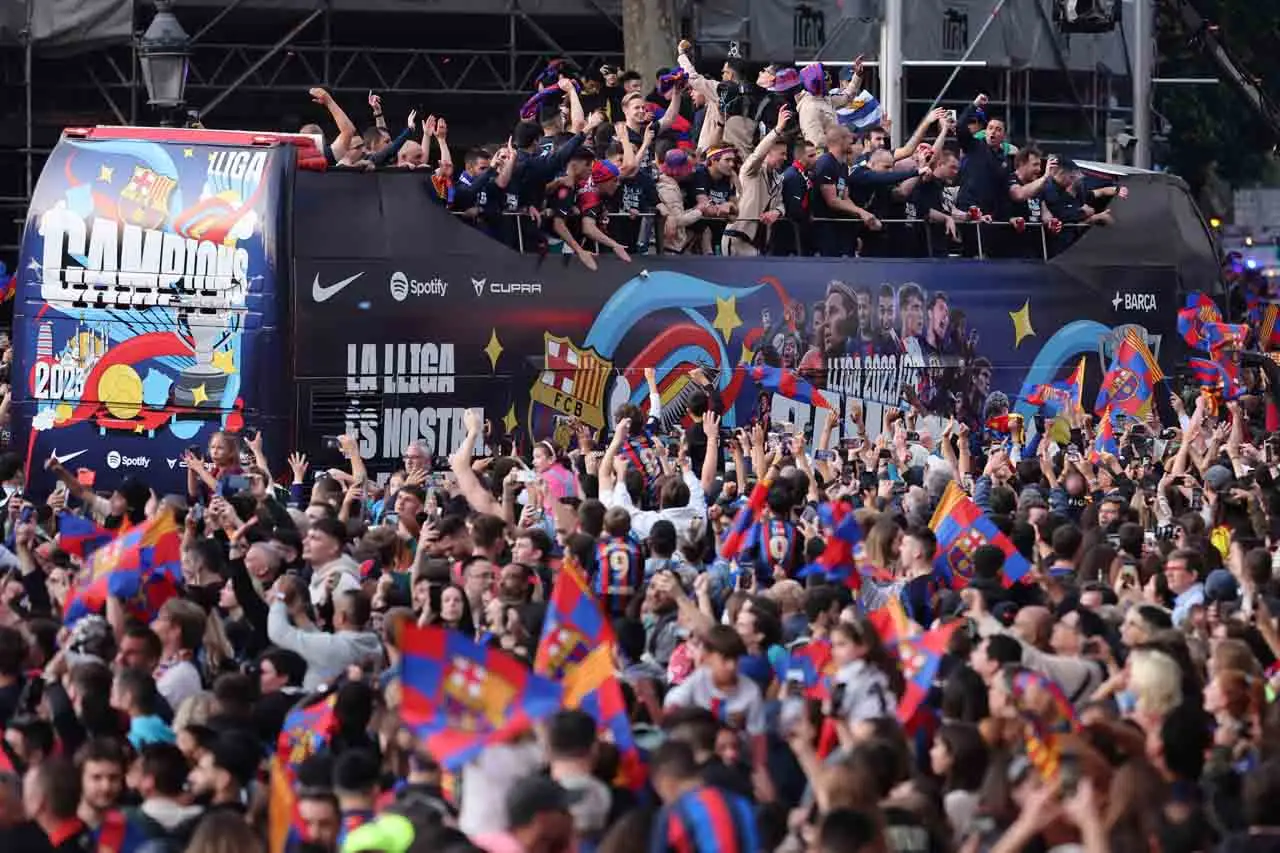 Juarai La Liga ke-27,...