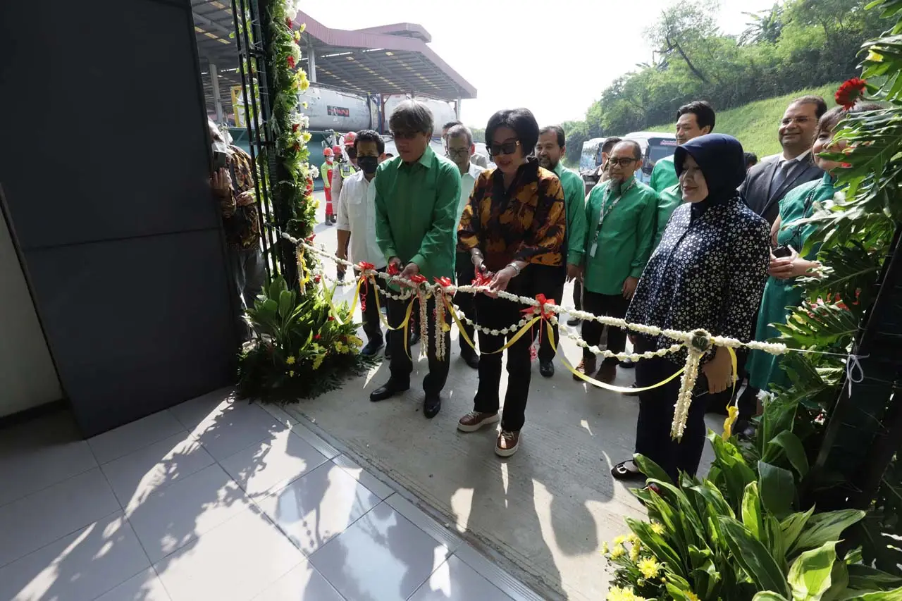 KLHK Resmikan Penggunaan...