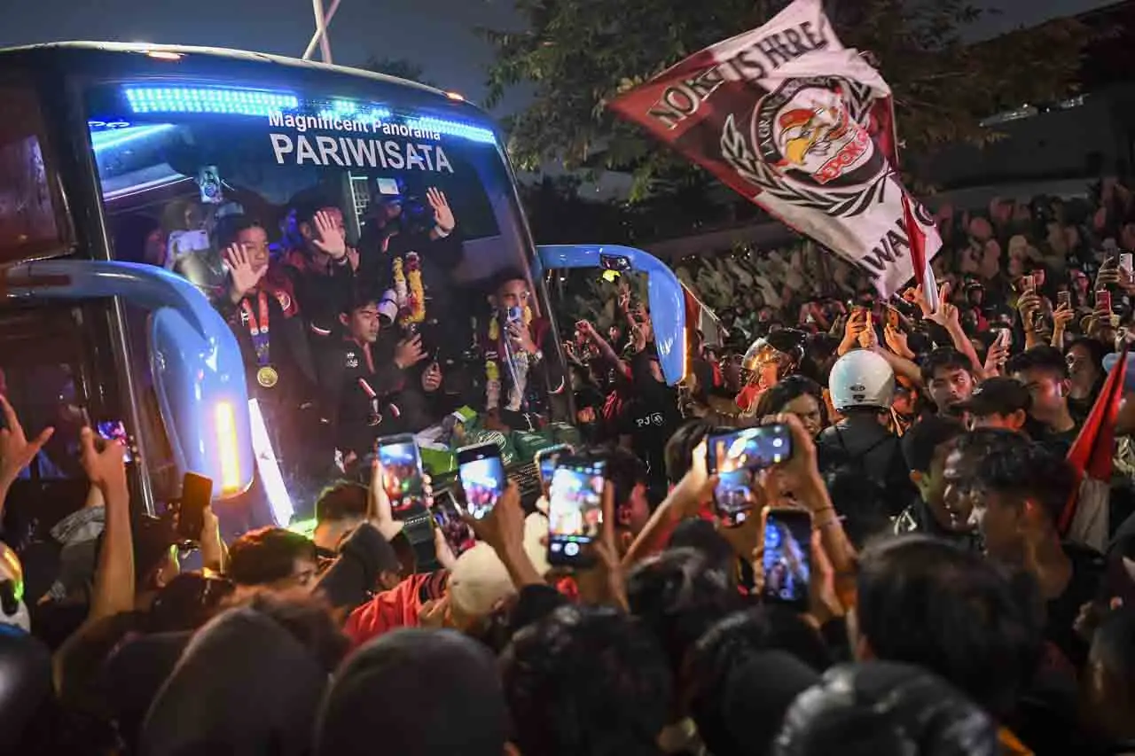 Suporter Indonesia Sambut...