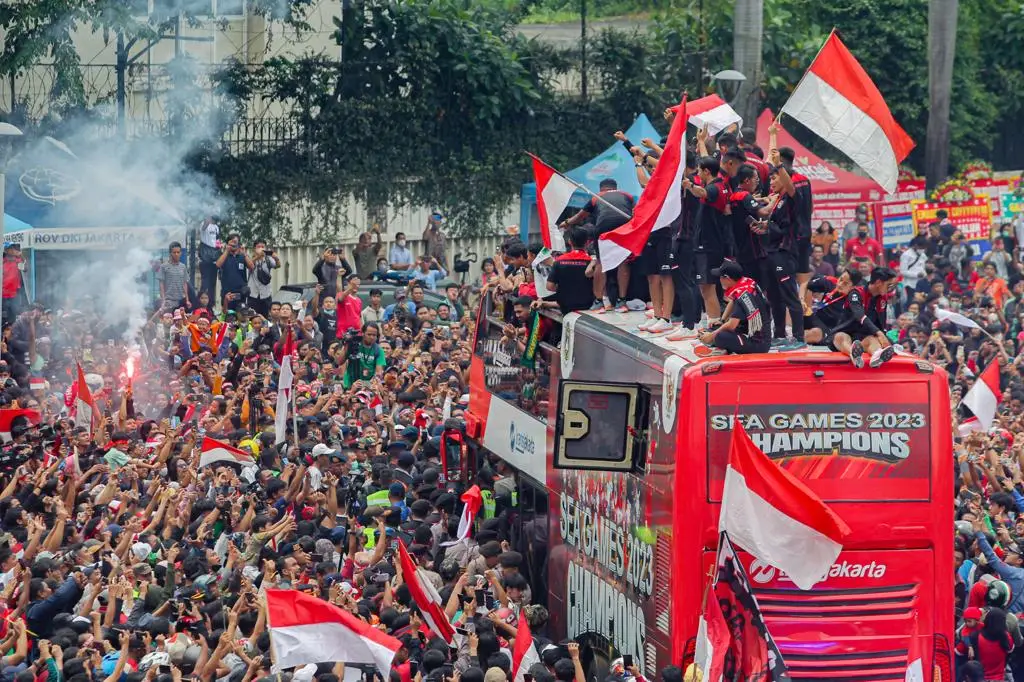 Membludak! Ribuan Warga...
