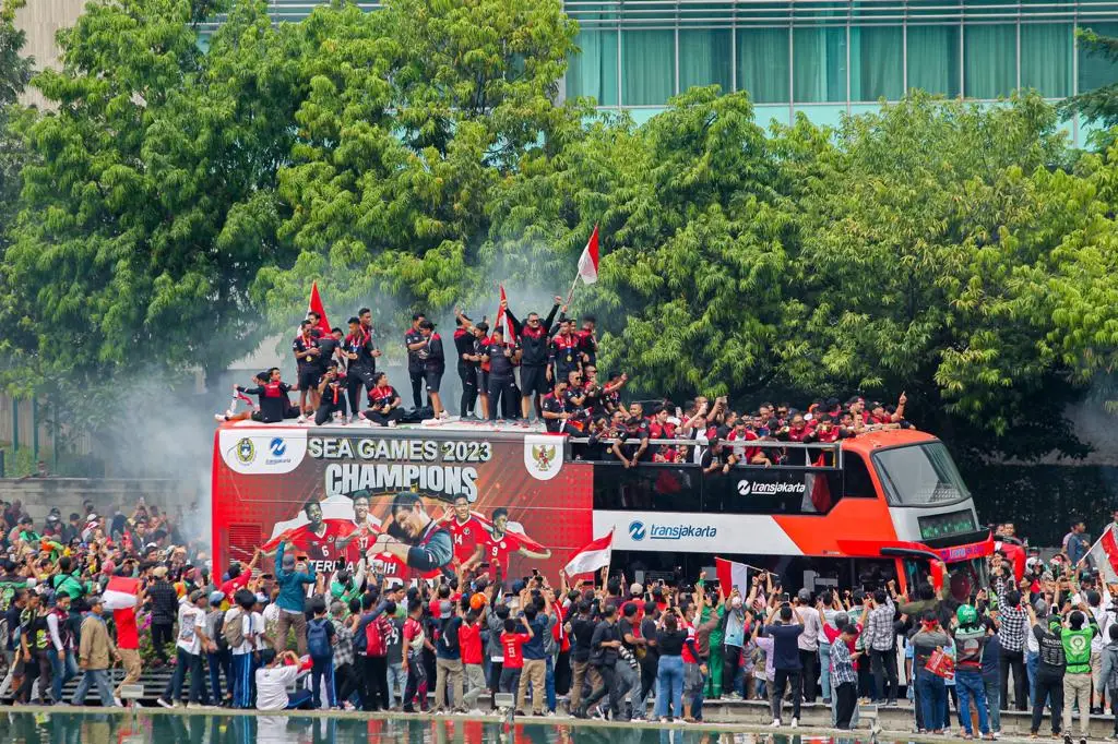 Membludak! Ribuan Warga...
