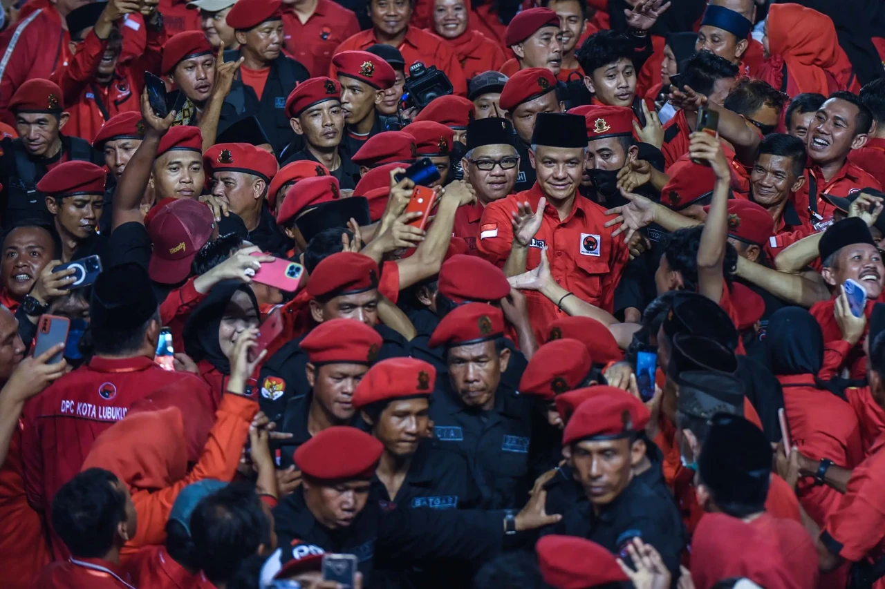 Momen Capres Ganjar...