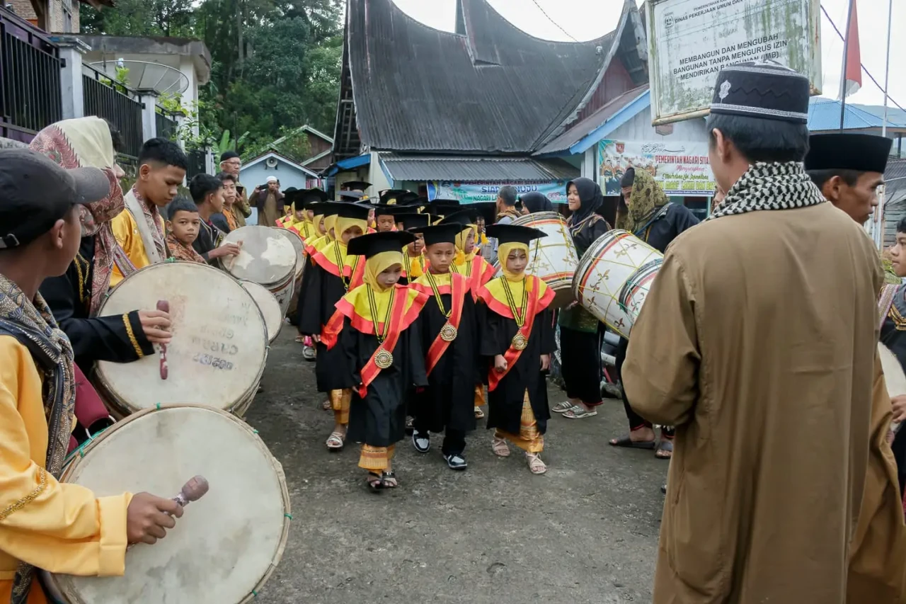 PTQ Darul Hikmah Sitalang...