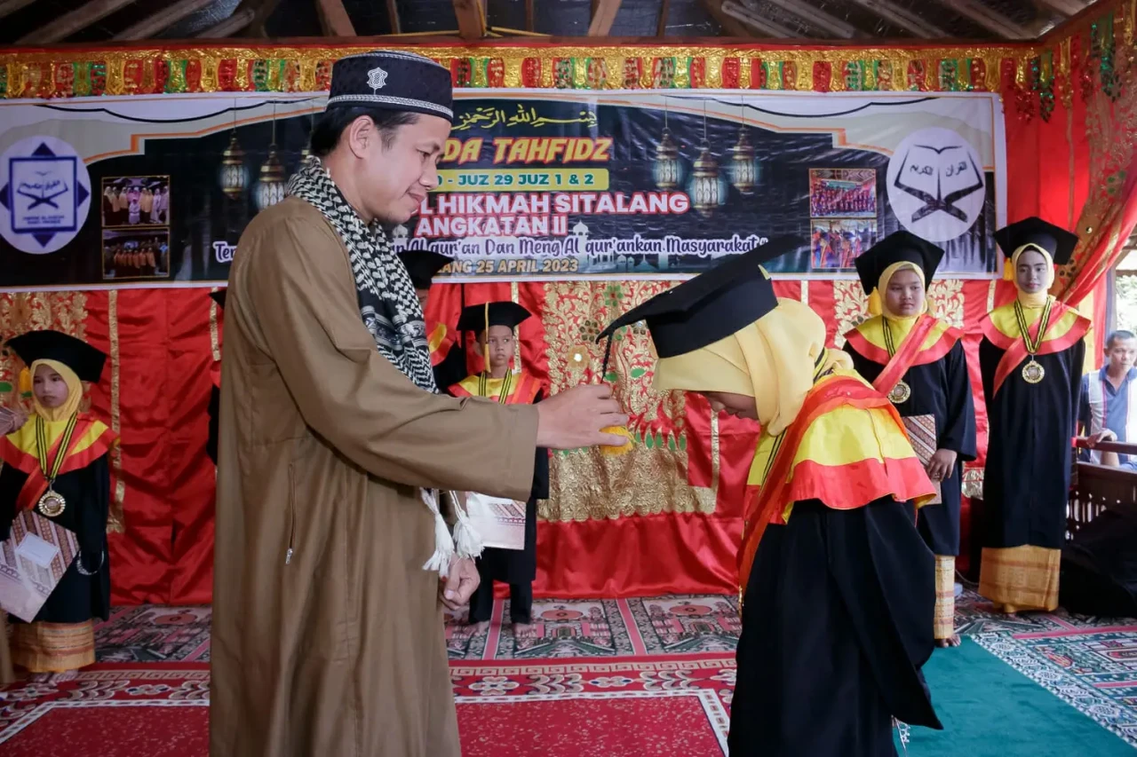 PTQ Darul Hikmah Sitalang...