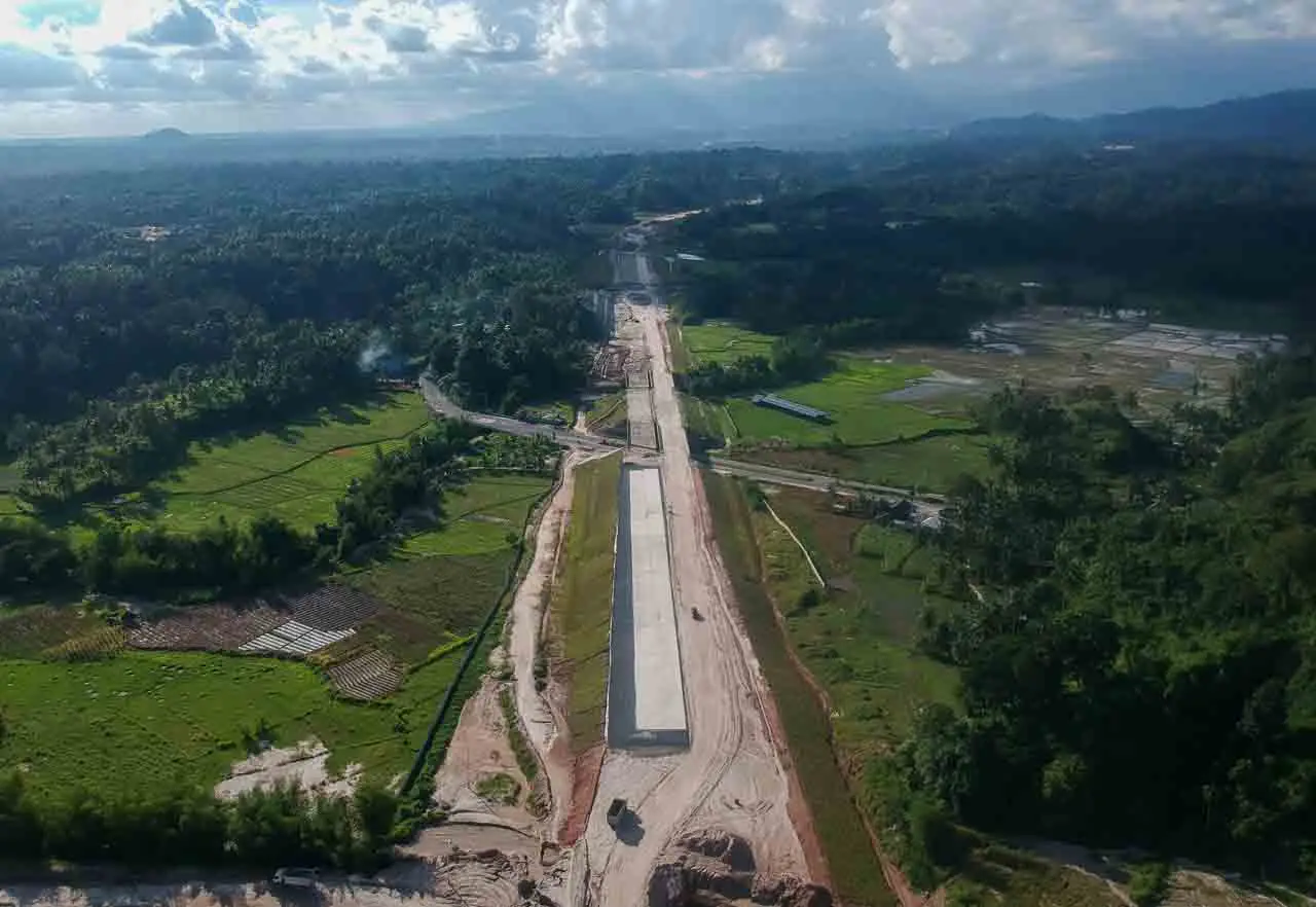 Kelanjutan Pembangunan...