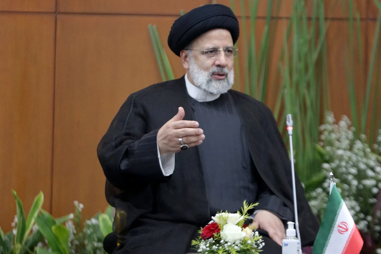 Momen Presiden Iran...