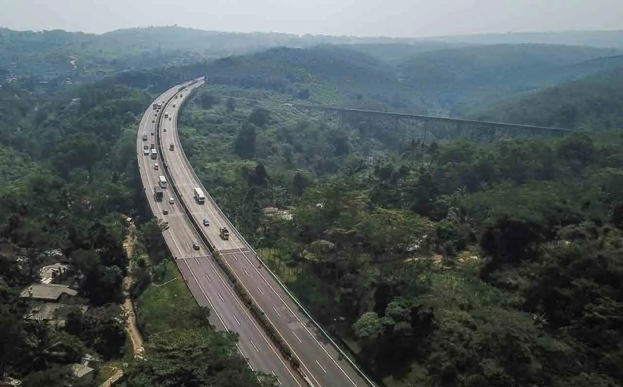 Rencana Kenaikan Tarif...